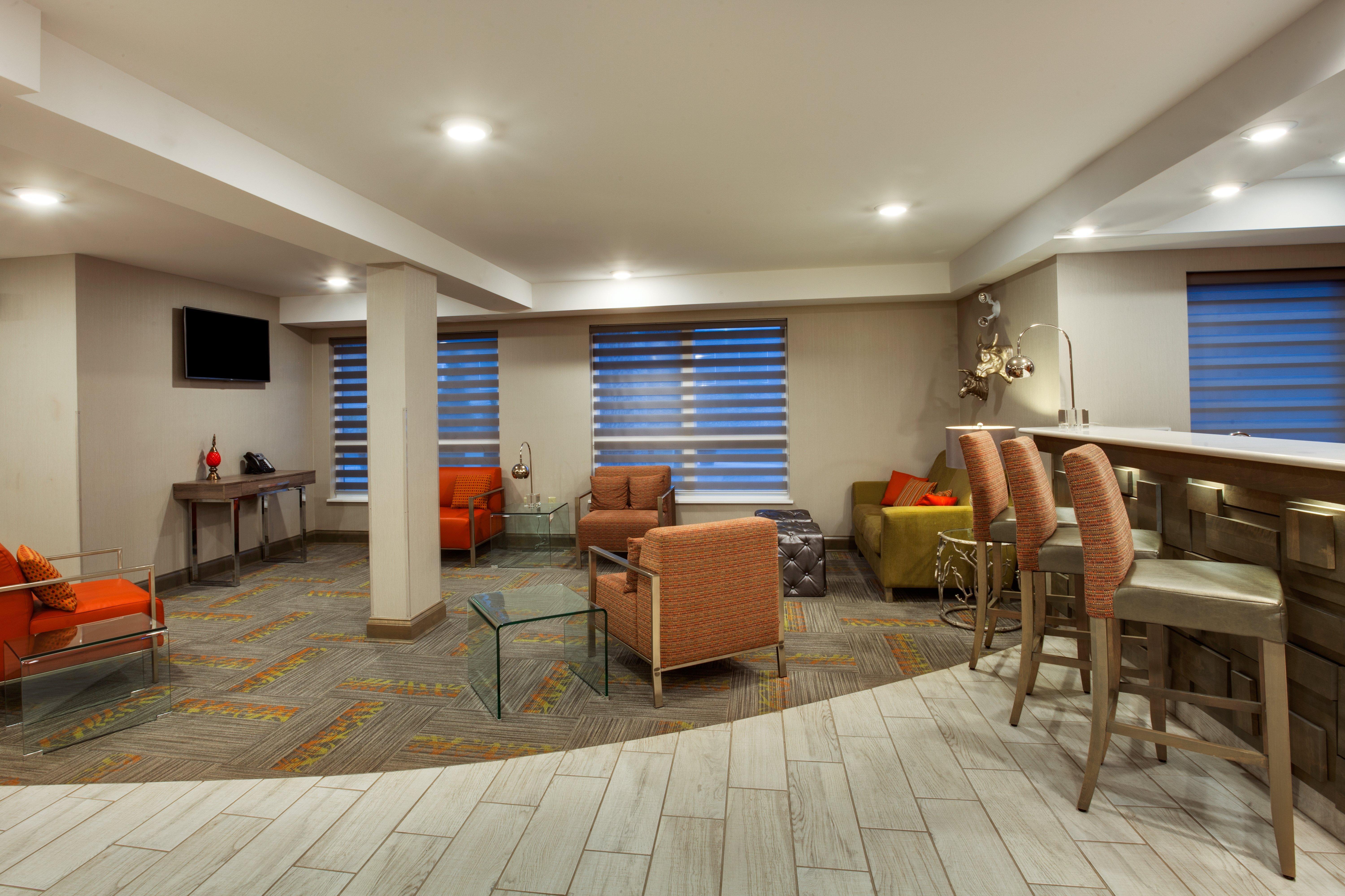 Holiday Inn Express Hotel & Suites Uptown Fredericton By Ihg Esterno foto