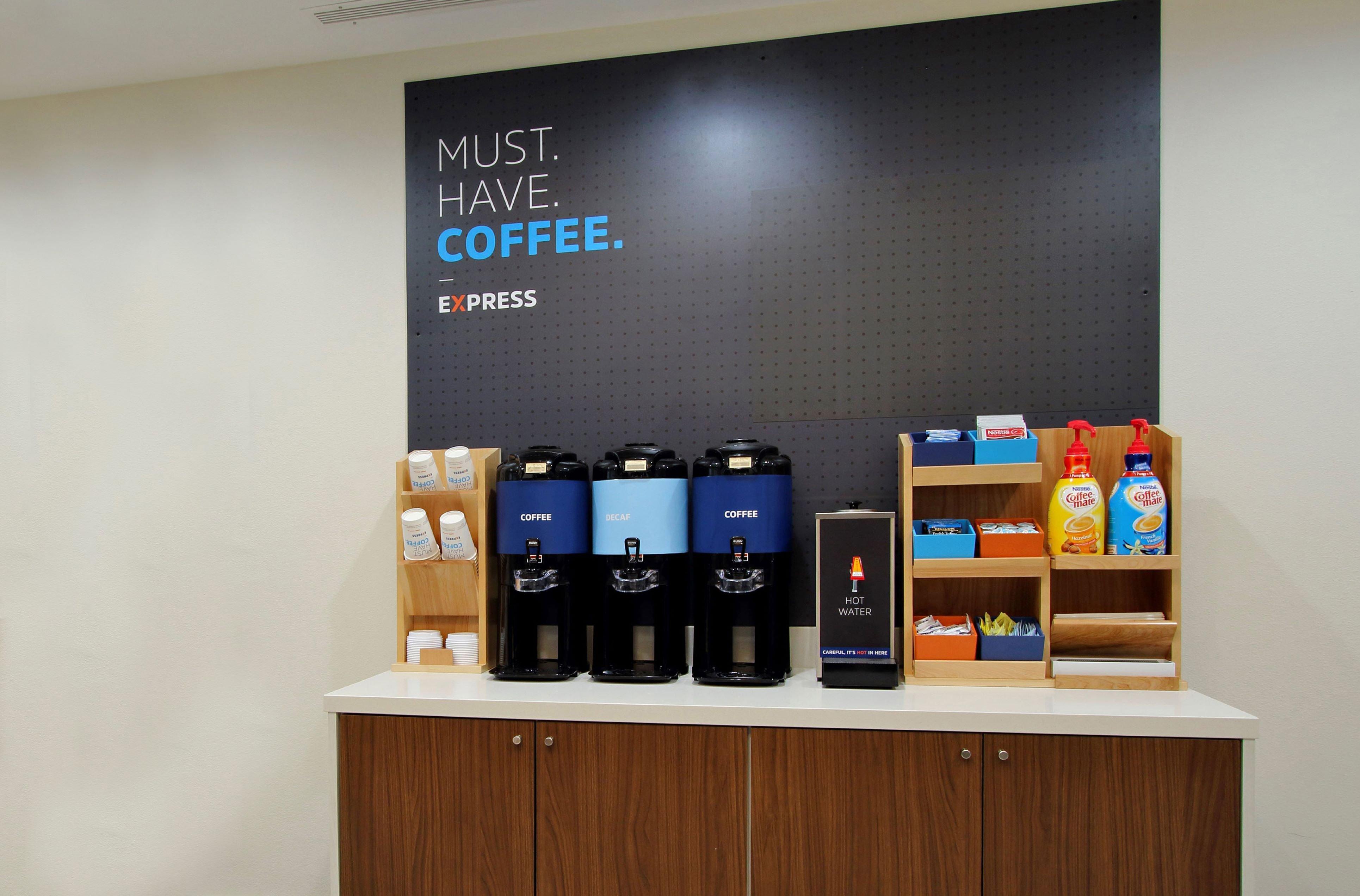Holiday Inn Express Hotel & Suites Uptown Fredericton By Ihg Esterno foto